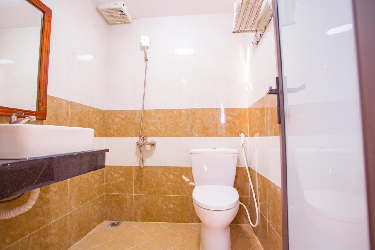 Thanh Phuong Hotel Hue Esterno foto